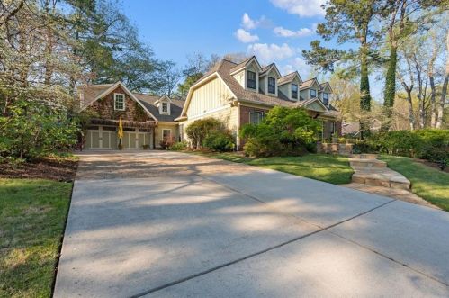 4262 Arbor Club Dr, Marietta, GA 30066-2200