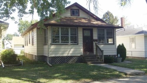 160 Fulton Ave, Bradley, IL 60915-1730