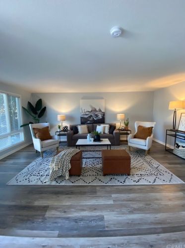 424 Jade Cove Way, Seal Beach, CA 90740-6228