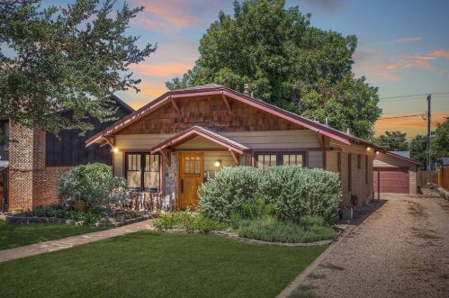 3804 6th St, Fort Worth TX  76107-2030 exterior