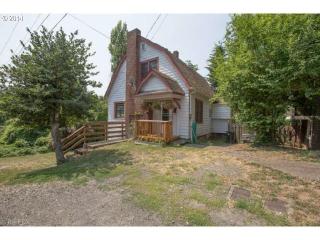 221 Frd St, Mcminnville OR  97128-3740 exterior