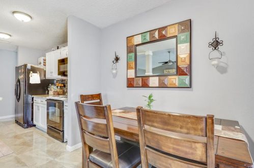 2409 Highmont Dr, Garland TX 75041-3246 exterior