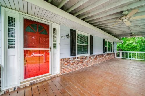 490 Embry Ln, Marietta, GA 30066-3718