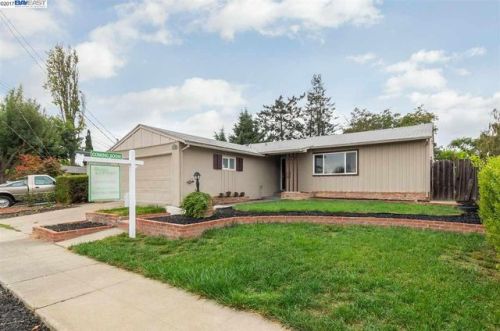 88 Ganton Ct, Hayward, CA 94544-7534