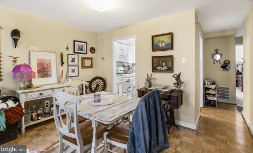 751 24 St, Philadelphia PA  19146-2447 exterior