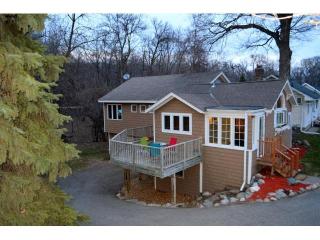 4108 Highwood Rd, Orono, MN 55364-9752