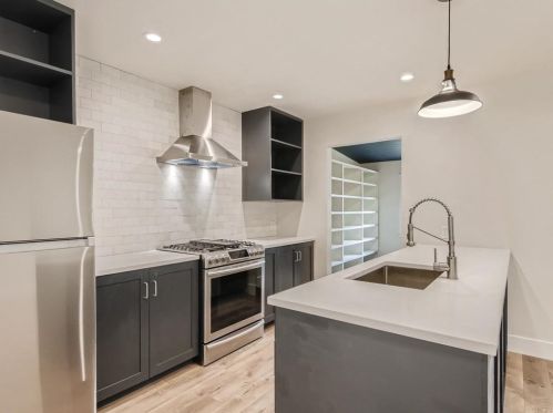 9707 Cottle Dr, Austin TX  78753-4305 exterior