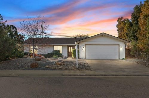 9450 Durango Way, Elk Grove, CA 95624-1904