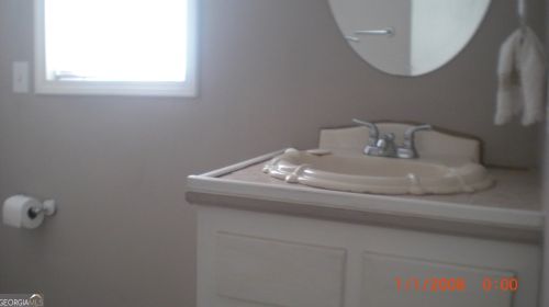 1801 Cross St, Conyers GA  30012-3797 exterior