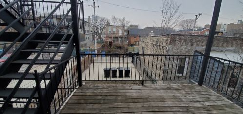 2639 Hirsch St, Chicago IL  60622-1609 exterior