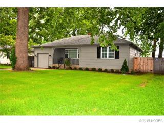 4141 Owasso Ave, Tulsa OK  74105-7609 exterior