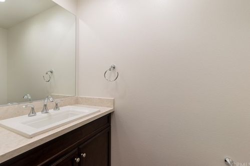 53 Waldorf, Irvine CA  92612-1066 exterior