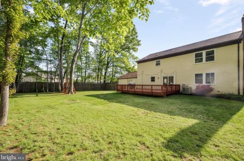 7114 Sterling Grove Dr, Springfield VA  22150-4430 exterior