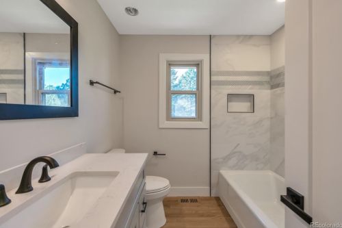 6446 Picadilly St, Aurora CO  80016-1336 exterior