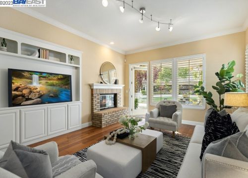 10864 Inspiration Cir, Pleasanton CA  94568-5562 exterior