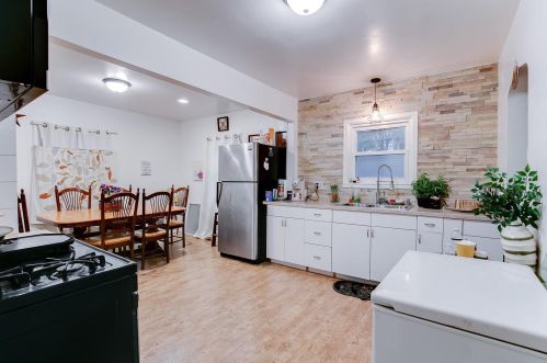 845 Cook Ave, Saint Paul MN  55106-3216 exterior