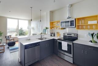 103 12th Ave, Seattle WA  98102-5803 exterior