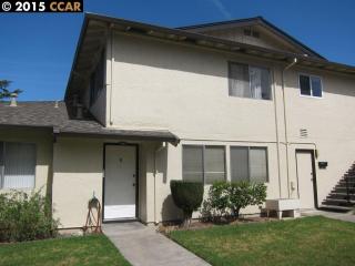 1033 Mohr Ln, Concord, CA 94518-4319