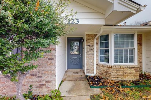 123 Brockway Dr, Rockwall TX  75032-5602 exterior