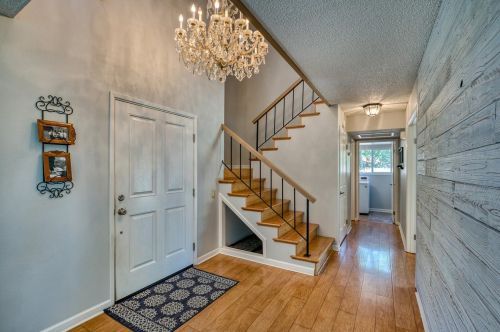 5495 Bluet Ct, Citrus Heights, CA 95662-5604