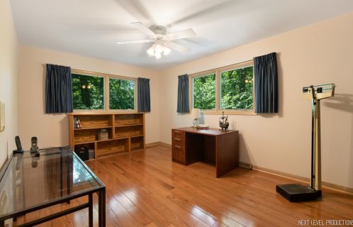 2740 Edgewood Ln, Bannockburn IL  60015-1617 exterior