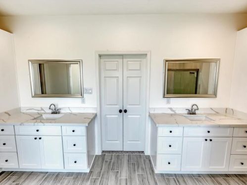 738 Angus Trl, Angleton TX 77515-9833 exterior