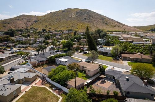 5047 College Ave, Riverside CA  92505-3208 exterior