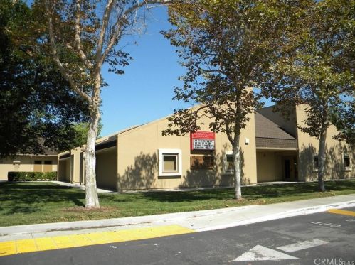 10 Vispera, Irvine CA  92620-2127 exterior