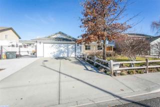 6703 Fenway Dr, Pasco, WA 99301-8989