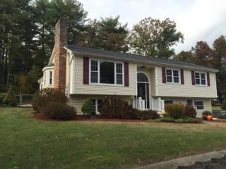 9 Yorkway Dr, Nashua, NH 03062-3568