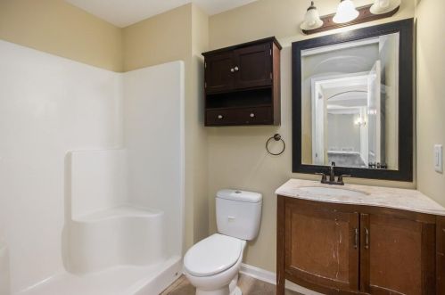 95 Bromack Dr, Atlanta GA  30315-6525 exterior