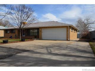 2550 Saulsbury St, Denver CO  80227-3558 exterior