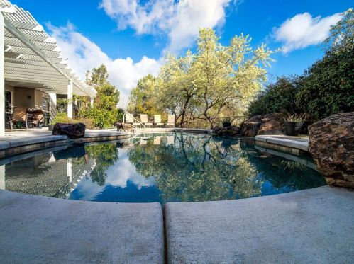 3605 Deer Ridge Ln, Auburn, CA 95602-7613