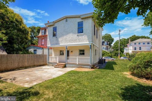 28 Gravers Ln, Philadelphia PA 19118-4132 exterior