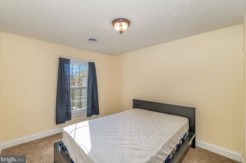 309 Walnut St, Hanover PA  17331-2537 exterior