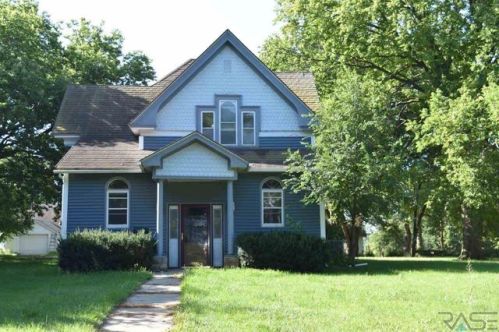 805 3 St, Canton SD  57013-1608 exterior