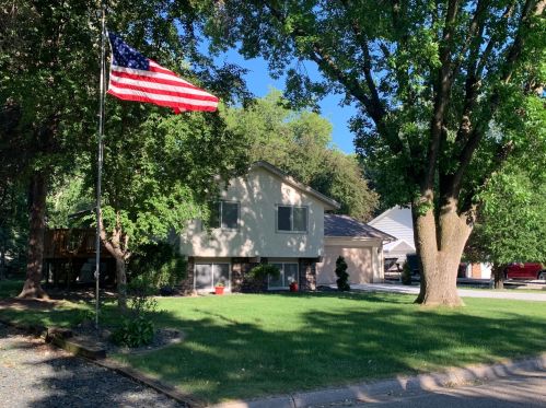 2975 Helena Ave, Saint Paul MN  55128-4003 exterior