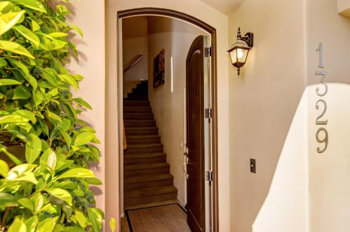 1329 Yermo Dr, Palm Springs, CA 92262-0721