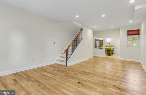 824 20th St, Philadelphia PA  19130-2006 exterior