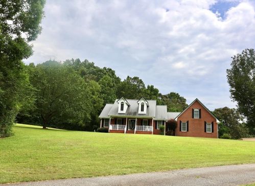 3230 Brockton Rd, Jefferson GA  30549-3330 exterior