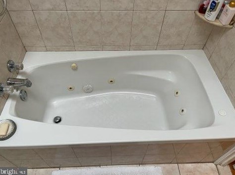 6737 Lynford St, Philadelphia PA 19149-2127 exterior