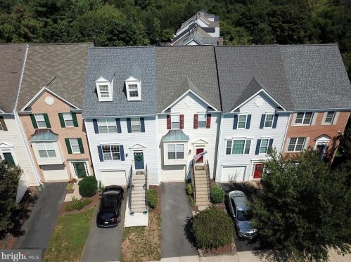 112 Connery Ter, Leesburg, VA 20175-5034