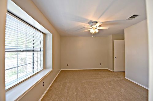 1011 Briargate Dr, Austin TX  78753-2048 exterior