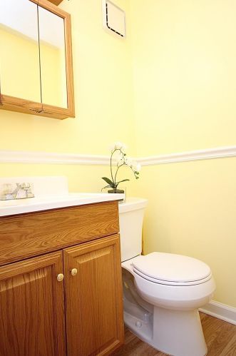 508 Halifax Cir, Cincinnati OH 45244-1866 exterior