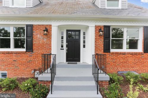 1948 Seminary Rd, Silver Spring, MD 20910-1349