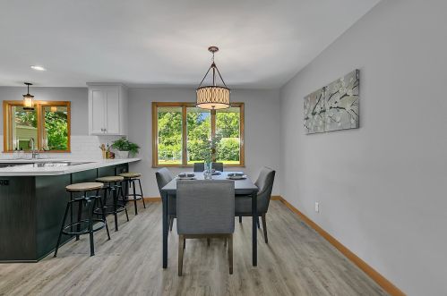 1735 Roosevelt Rd, Saint Cloud MN  56301-5166 exterior