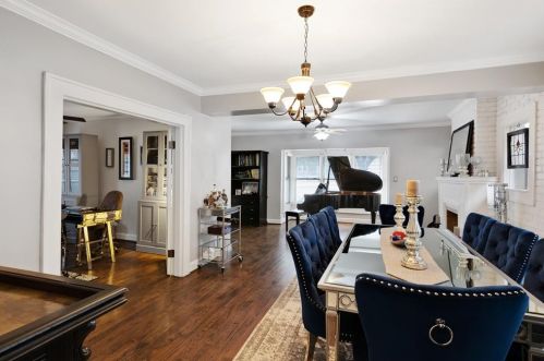 1301 Virginia Pl, Fort Worth TX  76107-2436 exterior