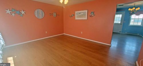 13801 Barge Rd, Ocean City, MD 21842-5804