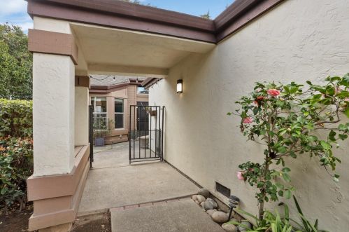 1421 Swain Rd, Stockton, CA 95207-4162