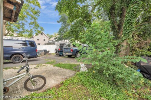 237 Drs James Parker Blvd, Tinton Falls NJ  07701-1338 exterior